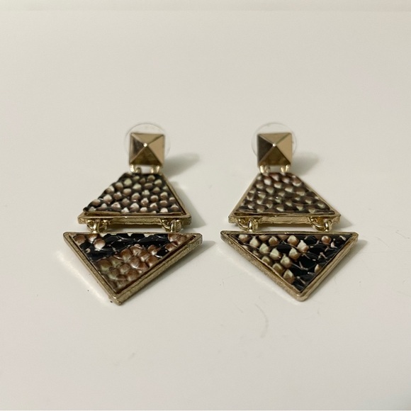 Lot of 2 Double Triangle Drop and Square Bar Stud Earrings - Picture 11 of 16